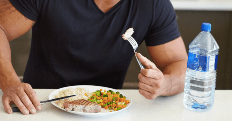 Serious about gaining strength and muscle size? Ditch the low-carb diet Serious about gaining strength and muscle size? Ditch the low-carb diet
