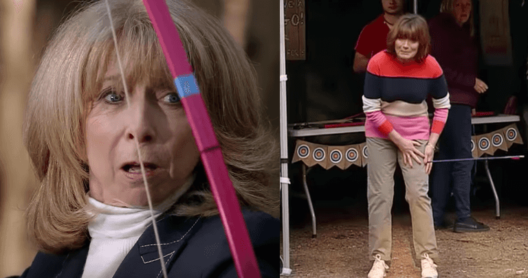 A scene by scene breakdown of Gail Platt shooting an arrow at Lorraine Kelly A scene by scene breakdown of Gail Platt shooting an arrow at Lorraine Kelly