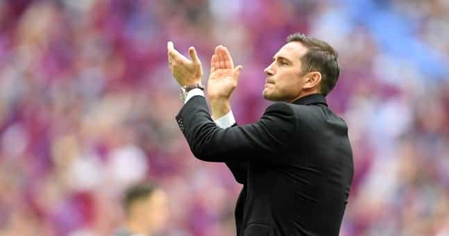 Roman Abramovich set to offer Frank Lampard the Chelsea job Roman Abramovich set to offer Frank Lampard the Chelsea job