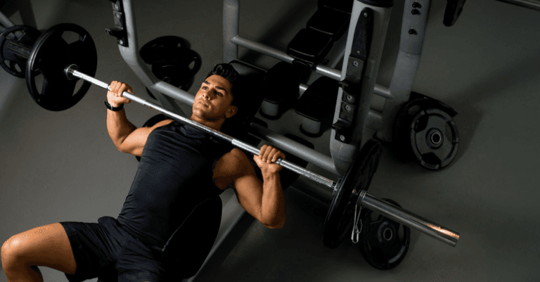 Should you bench press with a close grip like Athlean-X? Should you bench press with a close grip like Athlean-X?