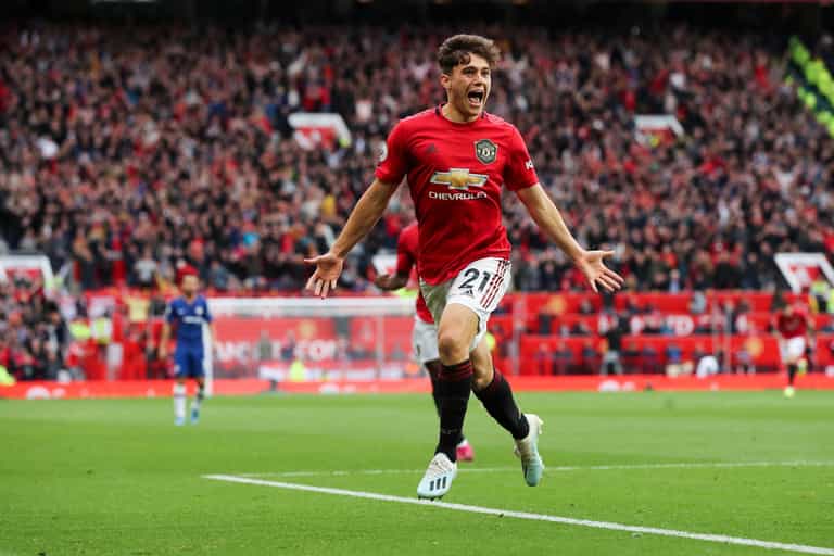 Manchester United blow Chelsea out of the water as both search for new identity Manchester United blow Chelsea out of the water as both search for new identity