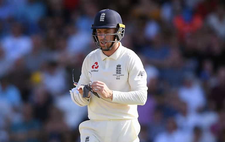 Jack Leach’s Ultimate Guide to Cleaning Your Glasses Jack Leach’s Ultimate Guide to Cleaning Your Glasses