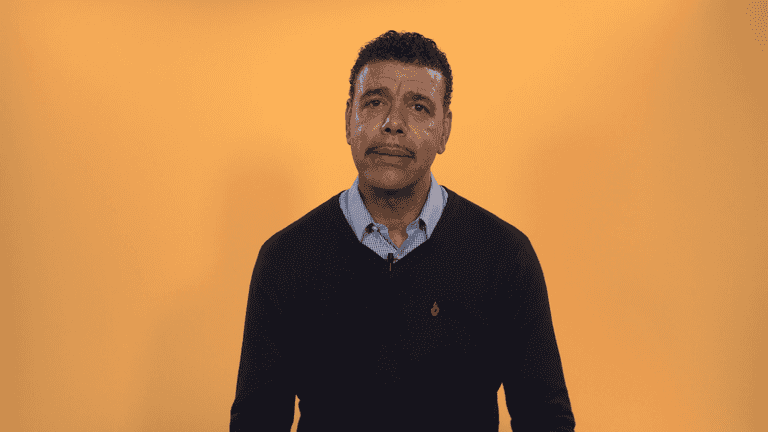 How Chris Kamara missed that red card on Soccer Saturday How Chris Kamara missed that red card on Soccer Saturday