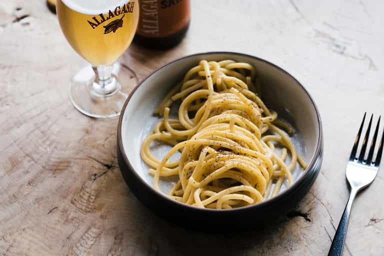 How to make cacio e pepe like a real Roman How to make cacio e pepe like a real Roman