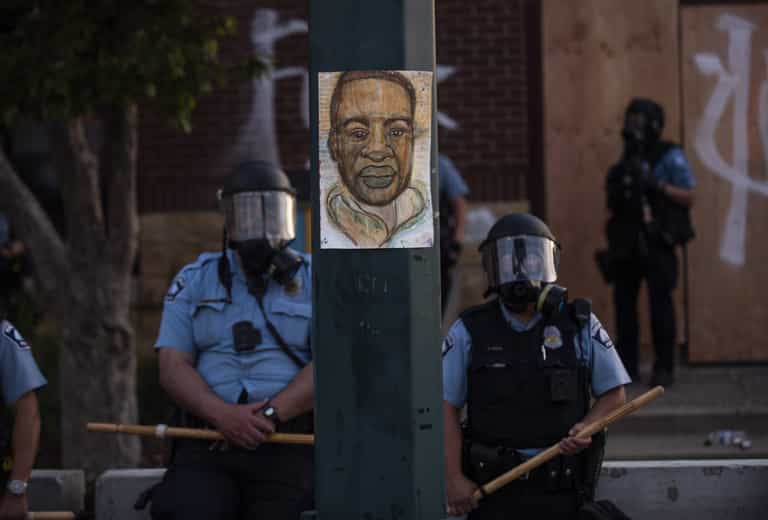 George Floyd: The double standards of American policing George Floyd: The double standards of American policing