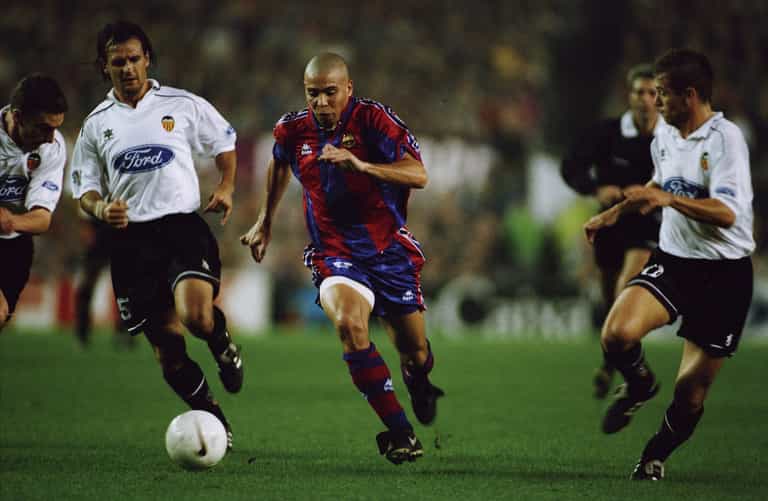 O Fenômeno: The story of Ronaldo’s brief but brilliant whirlwind at Barcelona O Fenômeno: The story of Ronaldo’s brief but brilliant whirlwind at Barcelona