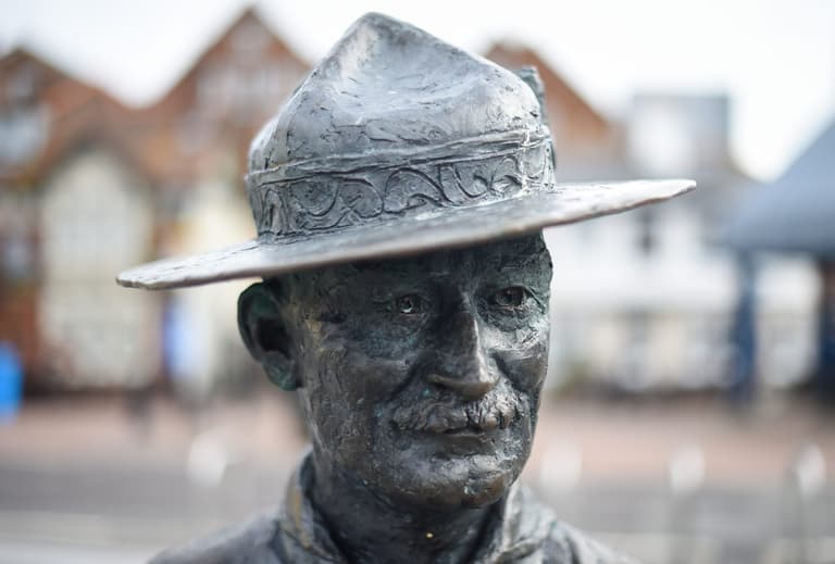 Should Robert Baden-Powell’s statue be removed? Should Robert Baden-Powell’s statue be removed?