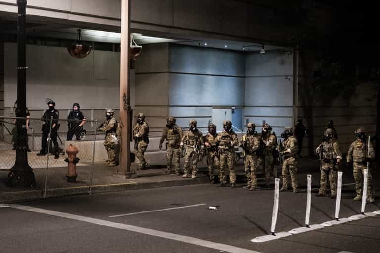 Portland turns into warzone as Trump sends in troops Portland turns into warzone as Trump sends in troops