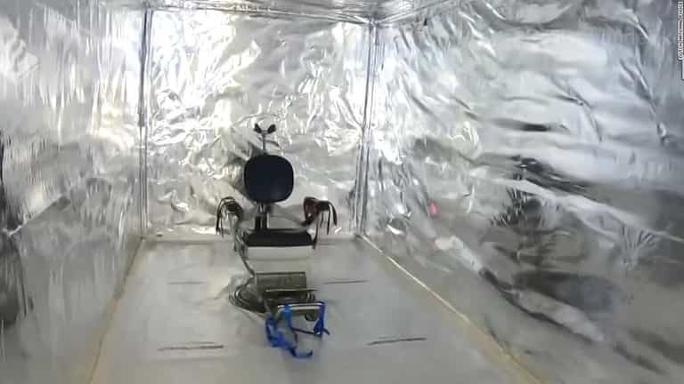 Police raid on secret criminal prison with torture chamber Police raid on secret criminal prison with torture chamber