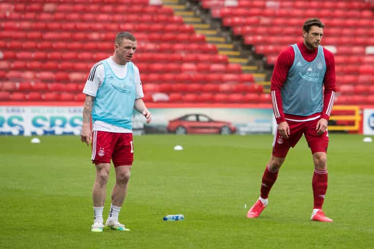 Jonny Hayes and Aberdeen teammates apologise after Covid cluster shutdown Jonny Hayes and Aberdeen teammates apologise after Covid cluster shutdown