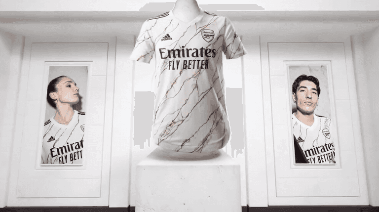 Arsenal’s kit reveal features naked David Seaman and Kieran Tierney with a shopping bag Arsenal’s kit reveal features naked David Seaman and Kieran Tierney with a shopping bag