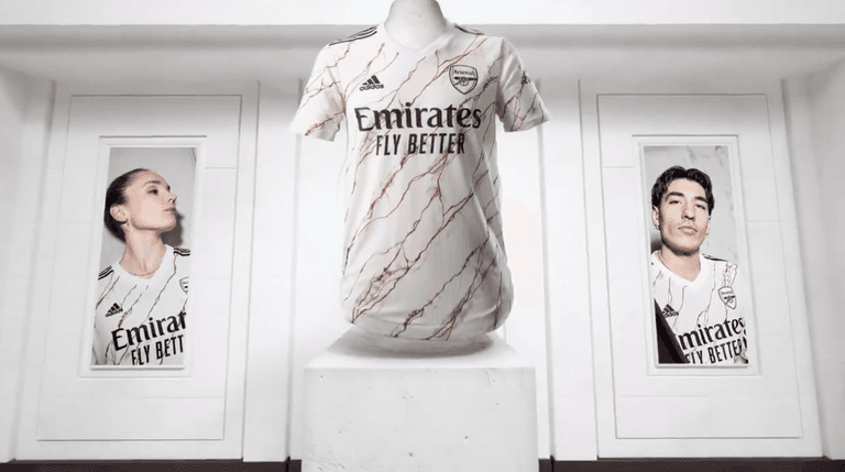 Arsenal’s kit reveal features naked David Seaman and Kieran Tierney with a shopping bag Arsenal’s kit reveal features naked David Seaman and Kieran Tierney with a shopping bag