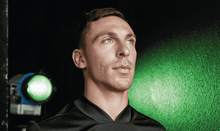 Celtic’s stunning new kit ditches club badge for clean fresh look Celtic’s stunning new kit ditches club badge for clean fresh look