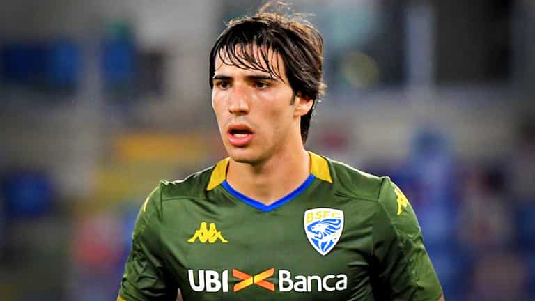 Manchester United enquire too late for ‘new Pirlo’ – now set to miss out Manchester United enquire too late for ‘new Pirlo’ – now set to miss out