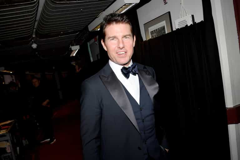 Watch Tom Cruise jump off a giant cliff on a motorbike for Mission: Impossible 7 Watch Tom Cruise jump off a giant cliff on a motorbike for Mission: Impossible 7