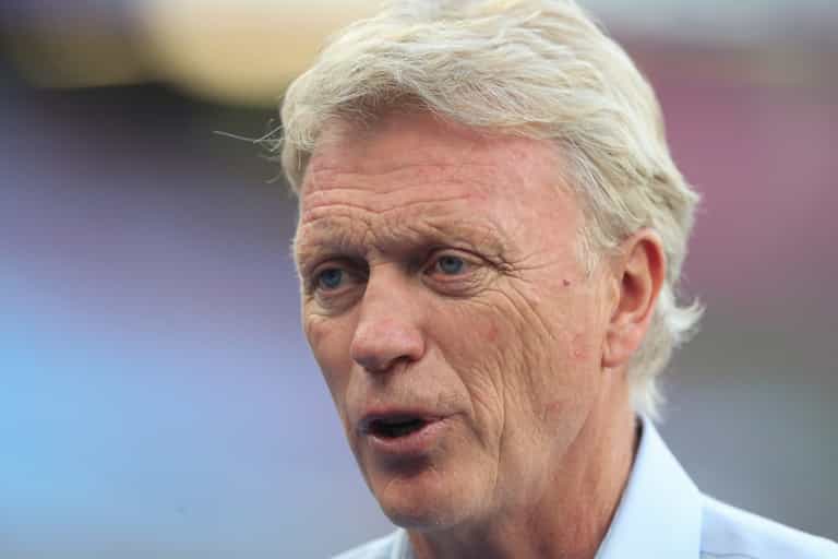 David Moyes and two West Ham players test positive for Covid-19 David Moyes and two West Ham players test positive for Covid-19