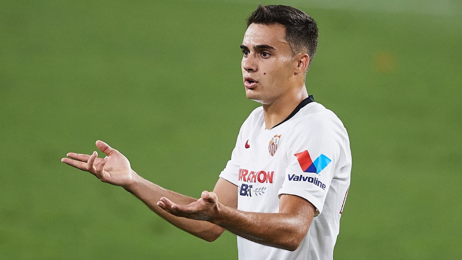 Tottenham gazump Manchester United in chase for Sergio Reguilon