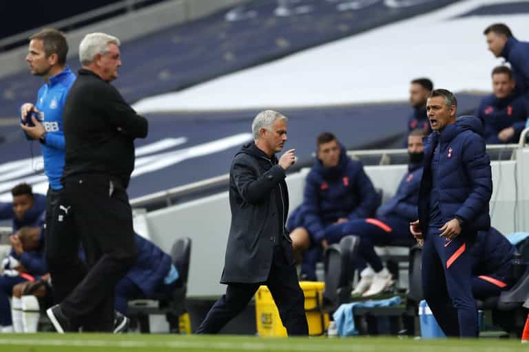 Jose Mourinho takes another dig at Man United after late Newcastle penalty Jose Mourinho takes another dig at Man United after late Newcastle penalty
