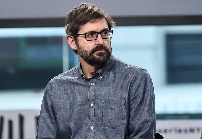 The never-before-seen extended version of Louis Theroux’s rap has been released for the first time The never-before-seen extended version of Louis Theroux’s rap has been released for the first time