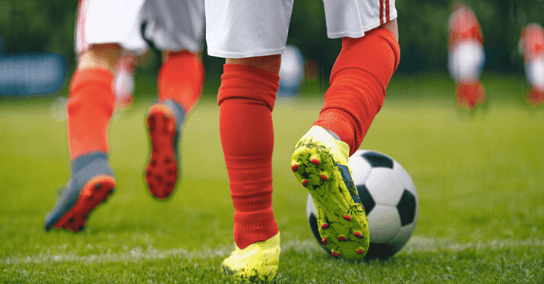 Ball boy hilariously trolls opposition player in Hungarian Cup match Ball boy hilariously trolls opposition player in Hungarian Cup match