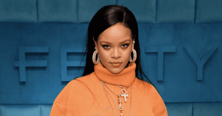 Rihanna’s clothing line praised for promoting male body positivity Rihanna’s clothing line praised for promoting male body positivity