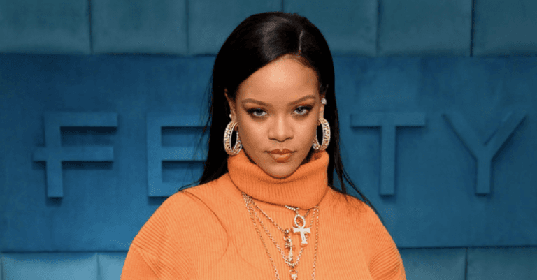 Rihanna’s clothing line praised for promoting male body positivity Rihanna’s clothing line praised for promoting male body positivity