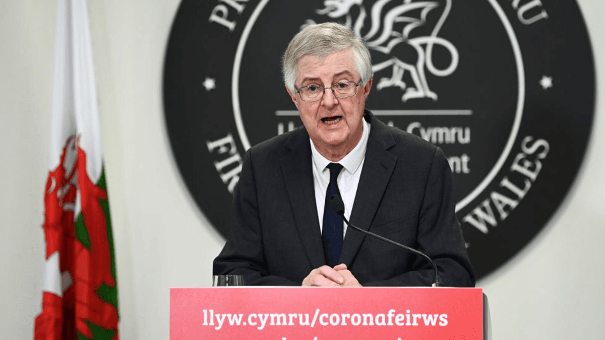Wales told to stay at home as country goes into ‘fire break’ lockdown from Friday