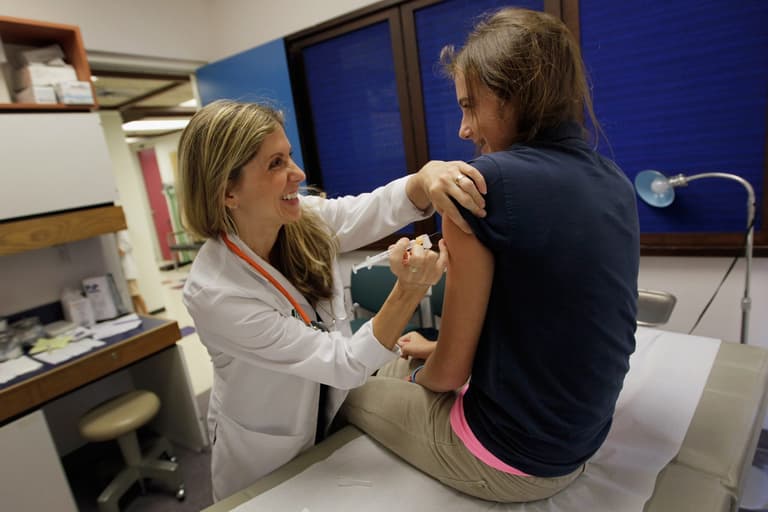 Oxford Covid-19 vaccine is safe and works well in older people Oxford Covid-19 vaccine is safe and works well in older people