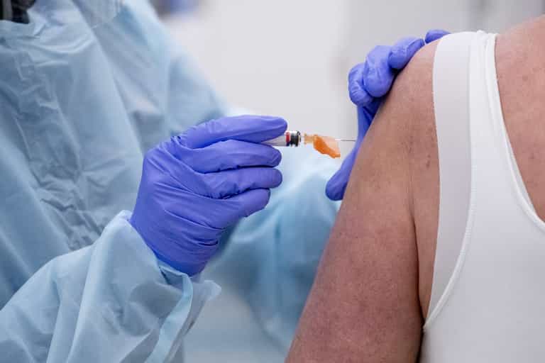 Covid-19 vaccine candidate is 90% effective, far exceeds expectations Covid-19 vaccine candidate is 90% effective, far exceeds expectations