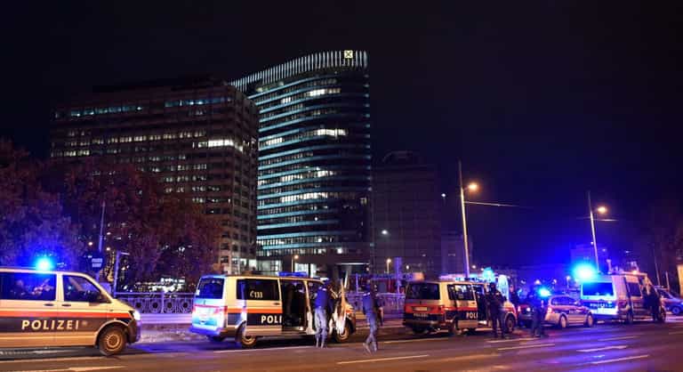 Manhunt underway in Austria after gunmen kill at least four people in ‘repulsive terror attack’ Manhunt underway in Austria after gunmen kill at least four people in ‘repulsive terror attack’