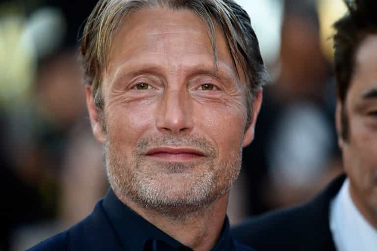 Mads Mikkelsen in talks to replace Johnny Depp in Fantastic Beasts 3 Mads Mikkelsen in talks to replace Johnny Depp in Fantastic Beasts 3