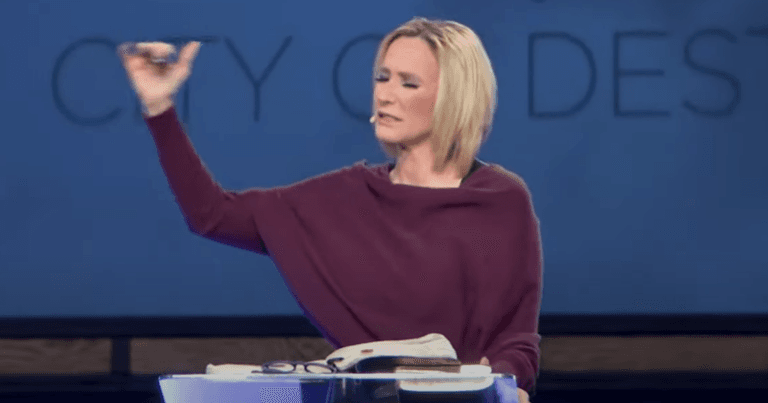 Trump’s spiritual advisor leads group in bizarre prayer service to secure re-election Trump’s spiritual advisor leads group in bizarre prayer service to secure re-election