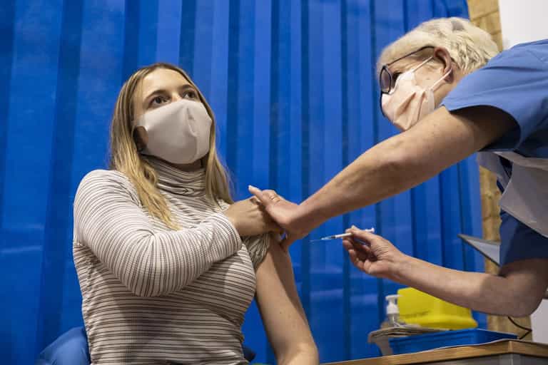 People with significant allergies warned about taking Covid vaccine People with significant allergies warned about taking Covid vaccine