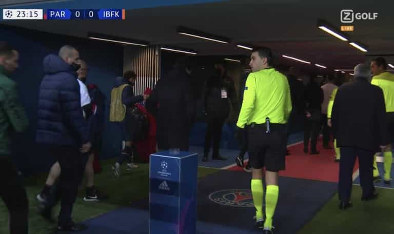 PSG and Istanbul Basaksehir leave pitch over alleged racist abuse of Istanbul coach PSG and Istanbul Basaksehir leave pitch over alleged racist abuse of Istanbul coach