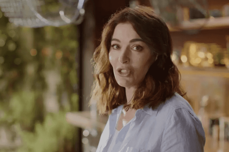 People CANNOT get over how Nigella Lawson pronounces ‘microwave’ People CANNOT get over how Nigella Lawson pronounces ‘microwave’