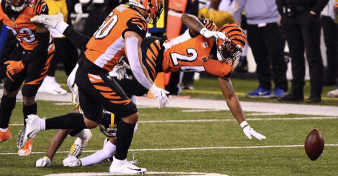 Dancing on opposing team’s logo did not end well for this NFL player Dancing on opposing team’s logo did not end well for this NFL player