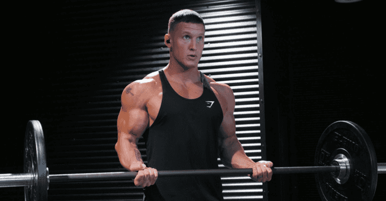 Fitness influencer opens up on his battle with an eating disorder Fitness influencer opens up on his battle with an eating disorder