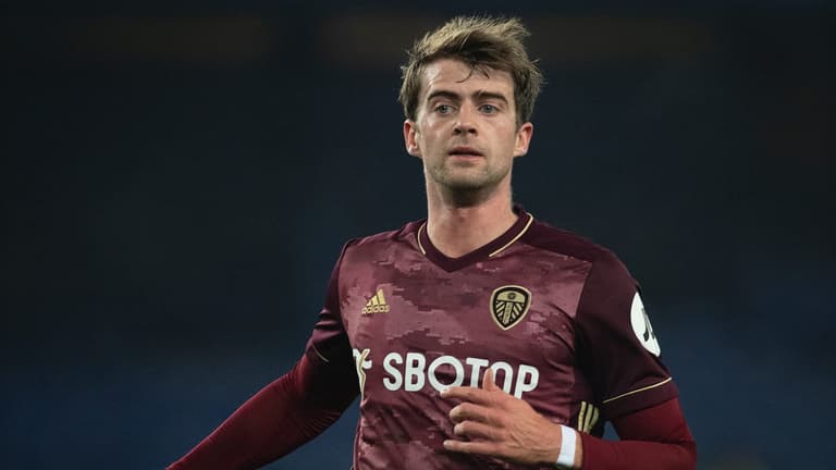 Patrick Bamford donates thousands to Leeds primary school to buy tablets Patrick Bamford donates thousands to Leeds primary school to buy tablets