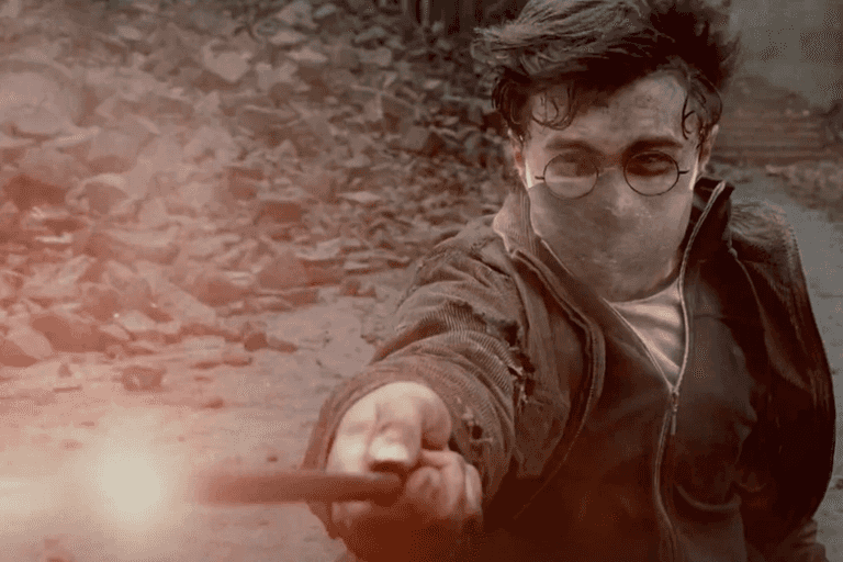 Harry Potter, Joker and Wonder Woman wear masks in new Covid PSA video from WarnerMedia Harry Potter, Joker and Wonder Woman wear masks in new Covid PSA video from WarnerMedia