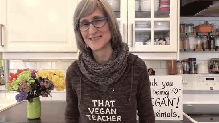 ‘That Vegan Teacher’ banned from TikTok after 20,000 people sign petition to remove her ‘That Vegan Teacher’ banned from TikTok after 20,000 people sign petition to remove her