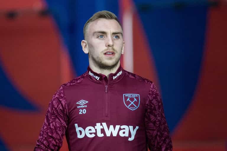 Jarrod Bowen apologises for “unacceptable” racist tweet from 2012 Jarrod Bowen apologises for “unacceptable” racist tweet from 2012