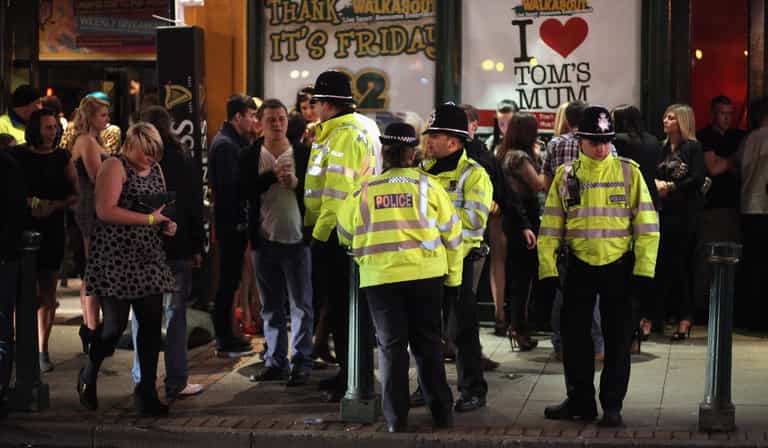 Most Brits support putting plain clothes police in pubs and clubs Most Brits support putting plain clothes police in pubs and clubs