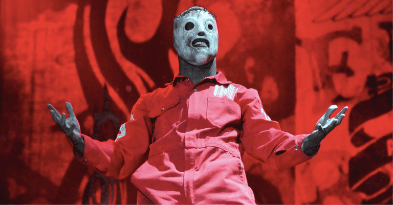 Slipknot frontman Corey Taylor rubbishes attempts to ‘cancel’ Eminem Slipknot frontman Corey Taylor rubbishes attempts to ‘cancel’ Eminem