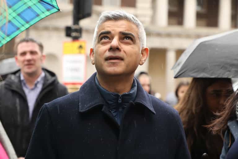 Sadiq Khan pledges to introduce rent controls Sadiq Khan pledges to introduce rent controls
