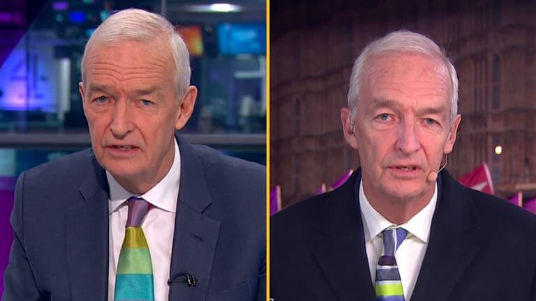 Jon Snow quits Channel 4 News after 32 years Jon Snow quits Channel 4 News after 32 years