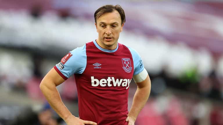 QUIZ: Can you name every Premier League club’s longest serving player? QUIZ: Can you name every Premier League club’s longest serving player?