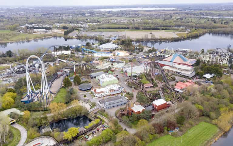 Thorpe Park mask policy compared to racial segregation Thorpe Park mask policy compared to racial segregation