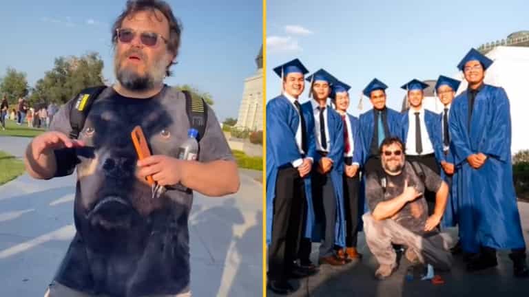 Jack Black crashes graduation students’ photoshoot Jack Black crashes graduation students’ photoshoot