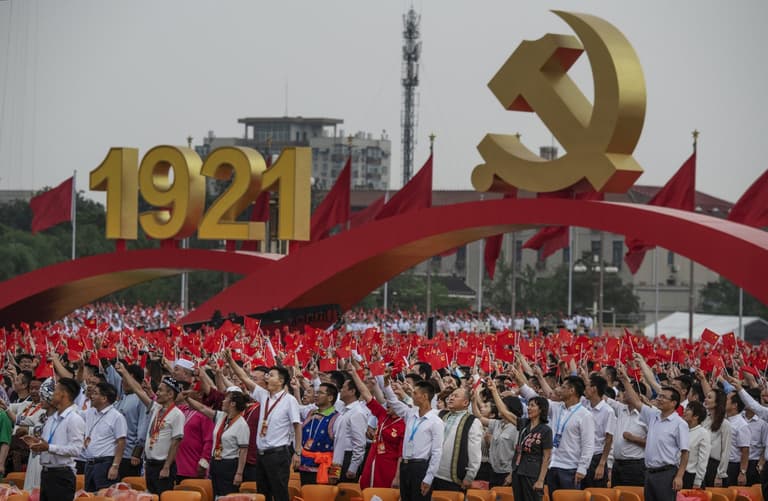 Xi Jinping issues stark warning to enemies trying to bully China in anniversary speech Xi Jinping issues stark warning to enemies trying to bully China in anniversary speech