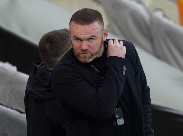 Wayne Rooney blackmail complaint caused by ‘£10k or Coleen sees this’ message Wayne Rooney blackmail complaint caused by ‘£10k or Coleen sees this’ message